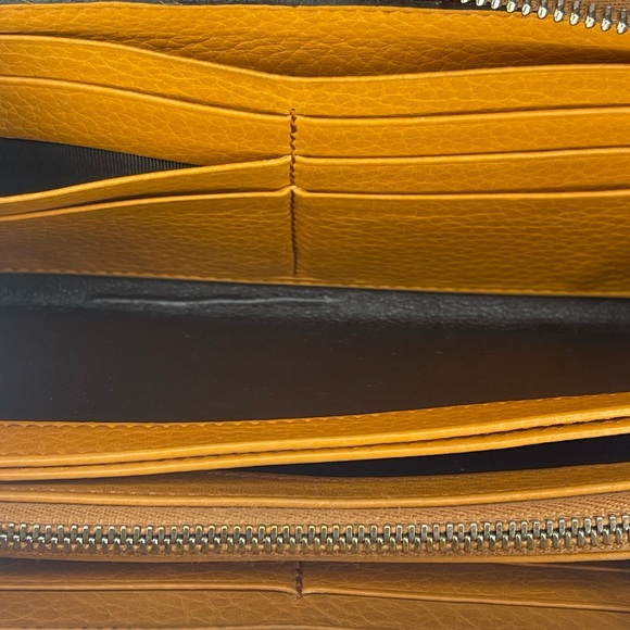 Gucci Orange Leather Soho Zip Continental Wallet w/Box - Picture 9 of 17